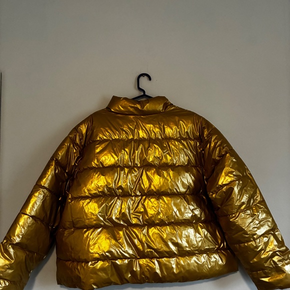 NWT Gold Puffer Size 2X - Picture 3 of 6